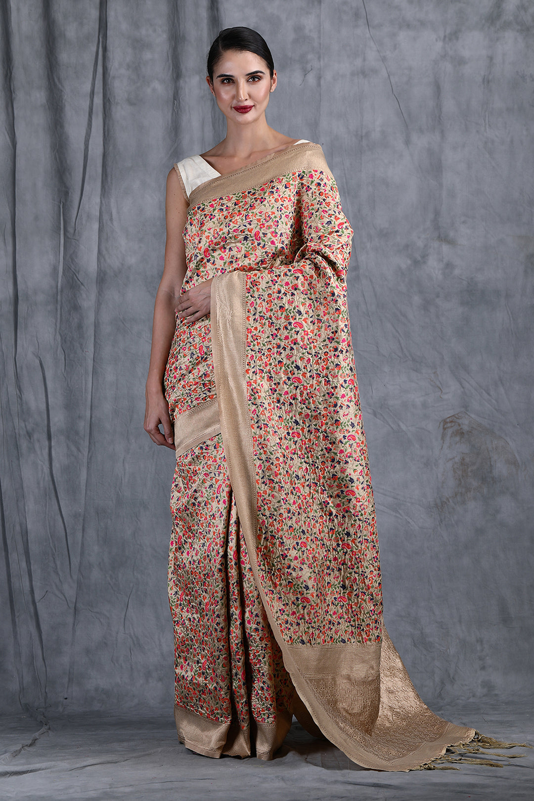 '-  Akansha Pashmina Silk Saree