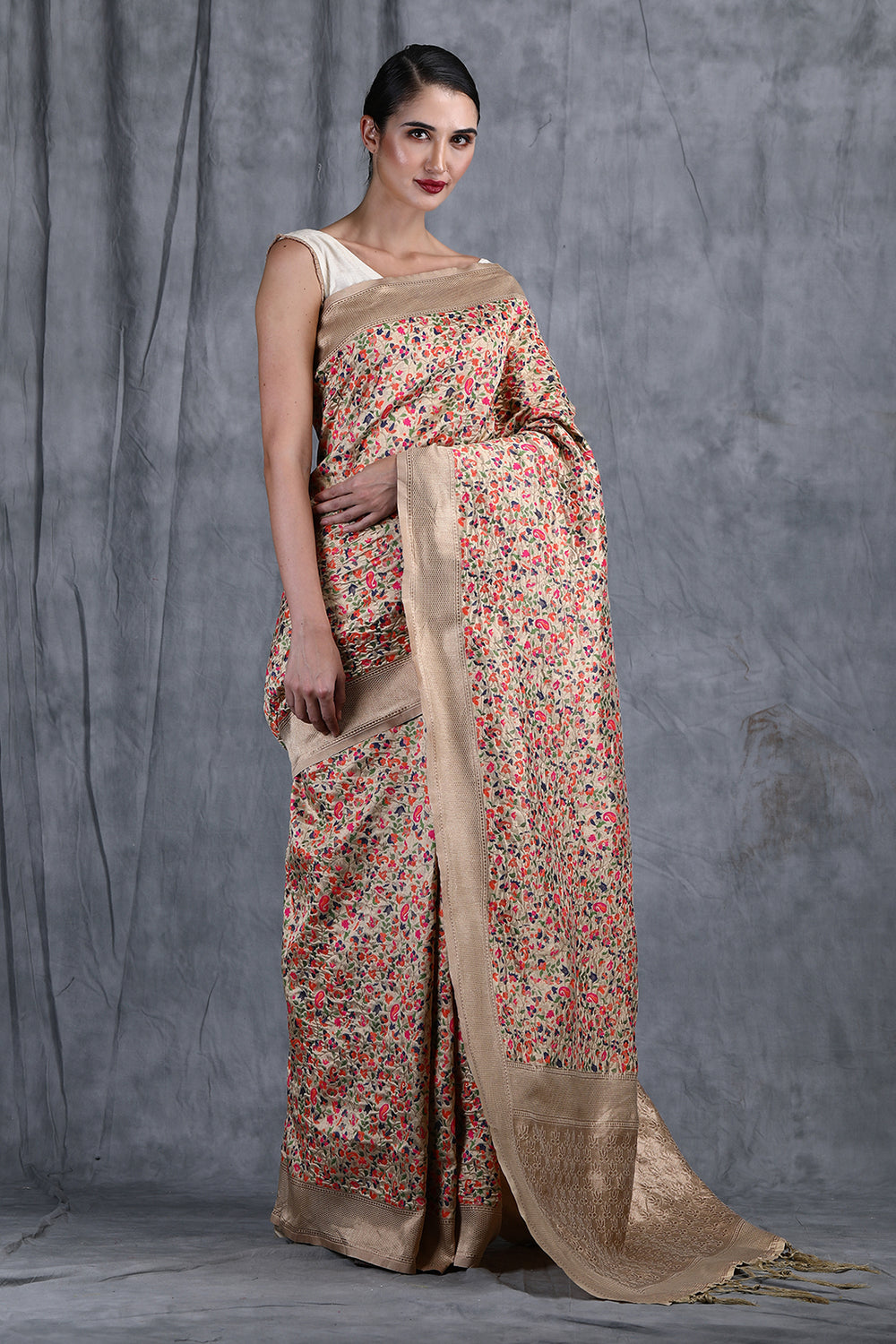 '-  Akansha Pashmina Silk Saree