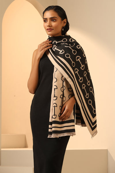 -  Kriti Sanon in Esme Cashmere Stole