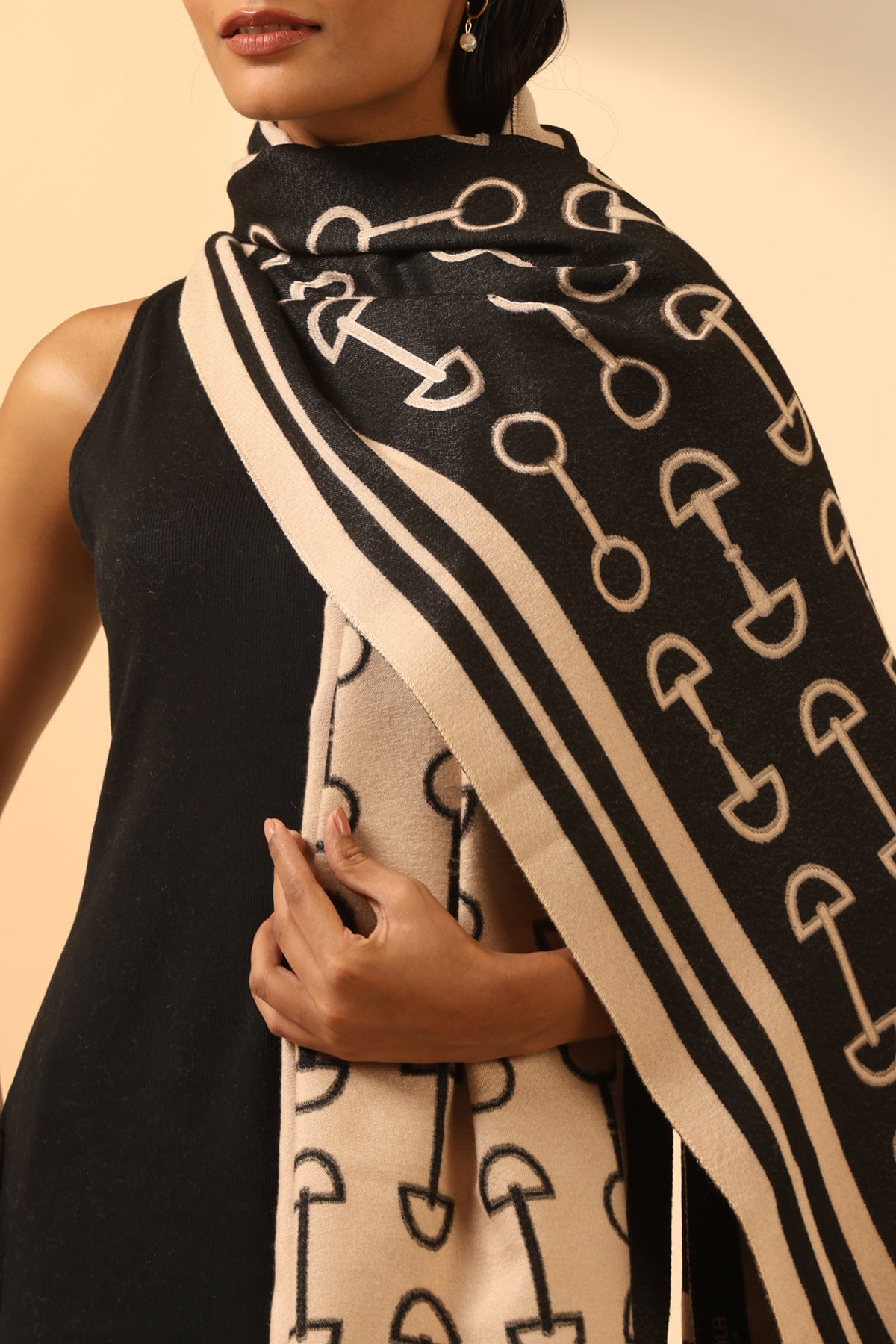 -  Kriti Sanon in Esme Cashmere Stole