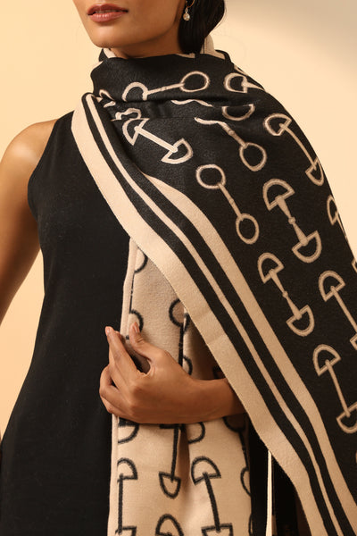 -  Kriti Sanon in Esme Cashmere Stole