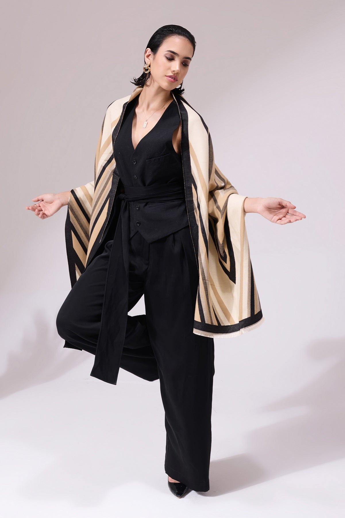 -  Serena Beige Heritage Cashmere Stole