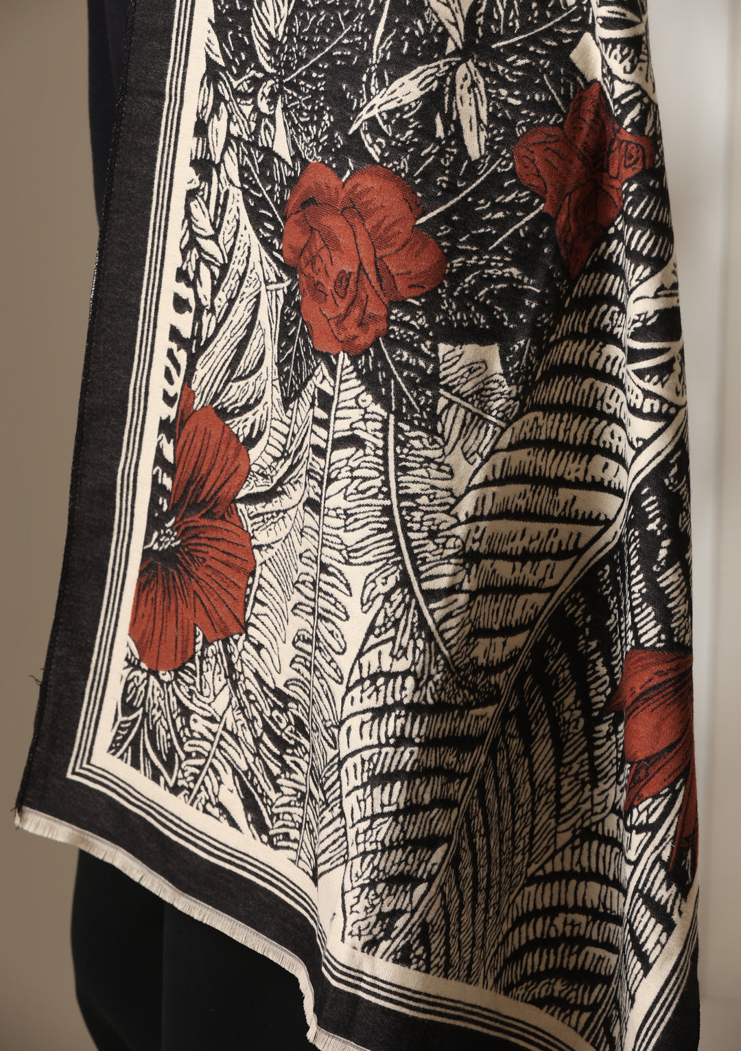 Midnight Garden Thick vegan cashmere Stoles for Men &amp; Women