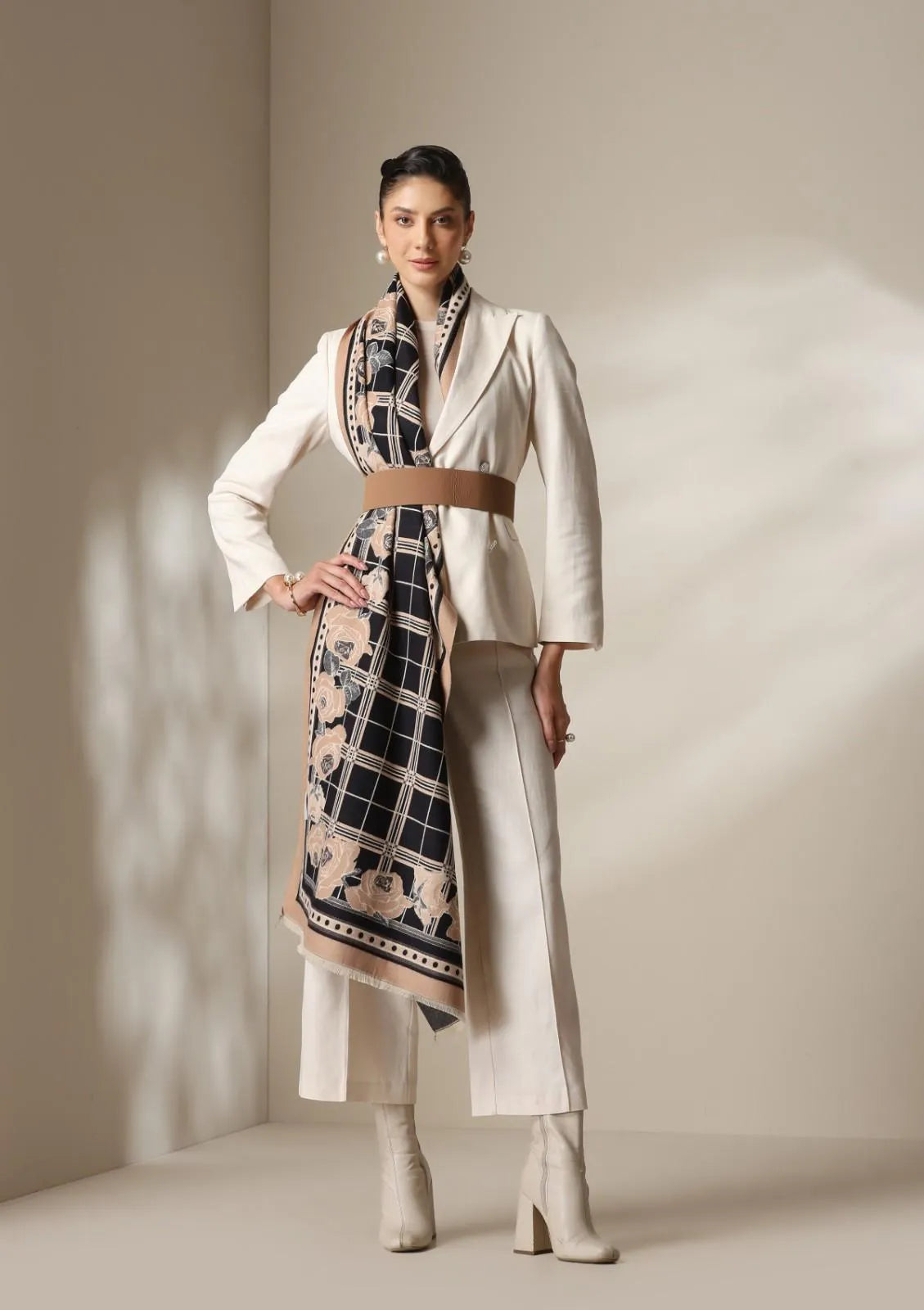 Noir Rose Thick vegan cashmere Stoles