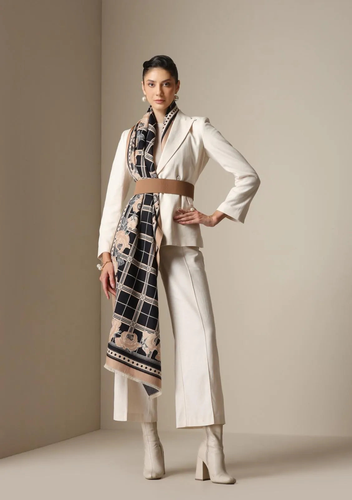 Noir Rose Thick vegan cashmere Stoles