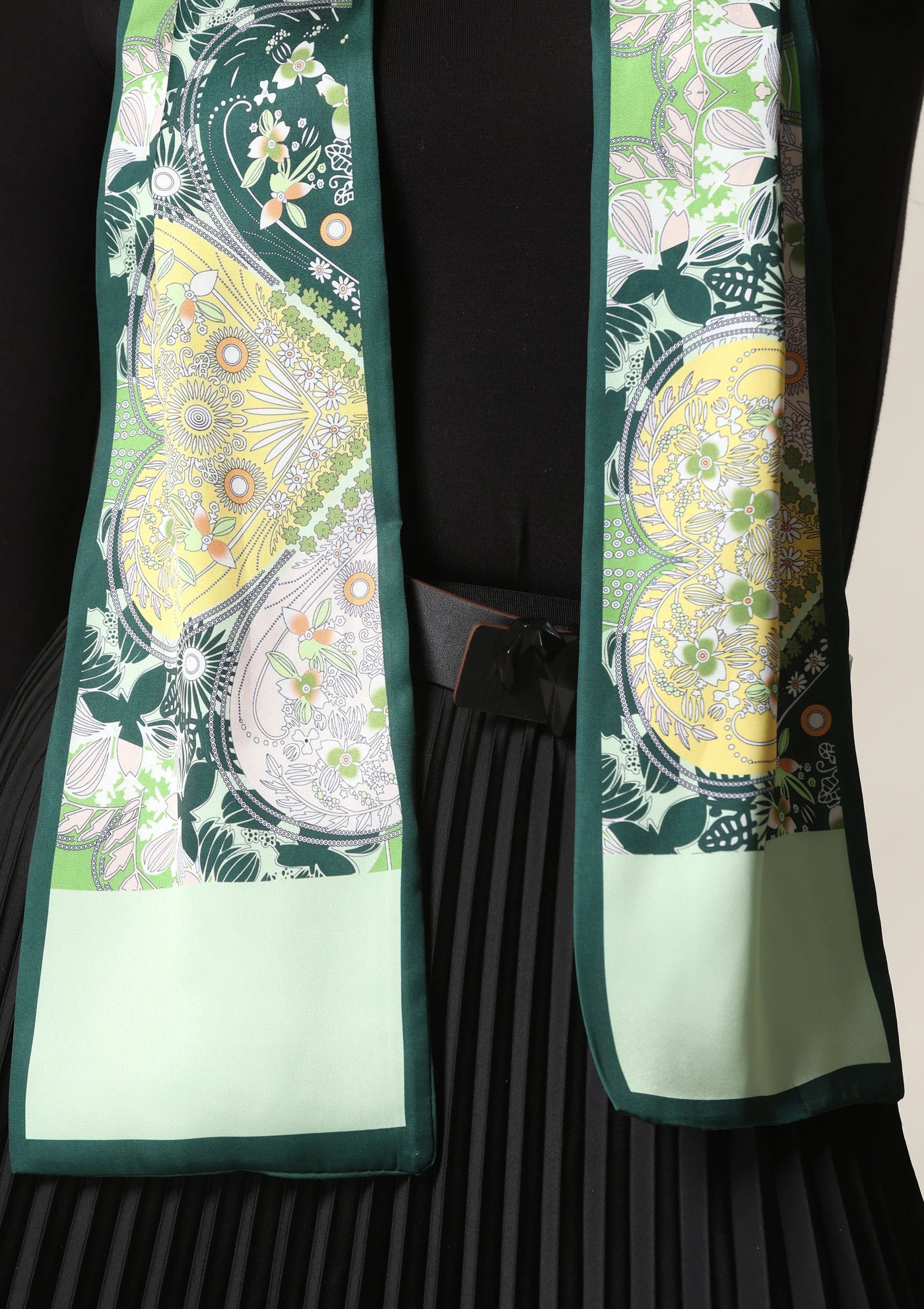 Dusala Emerald Flora Silk Scarf set