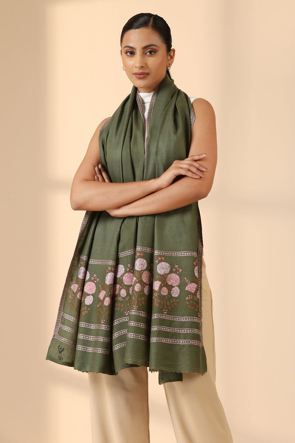 '-  Nadia Pashmina Shawl