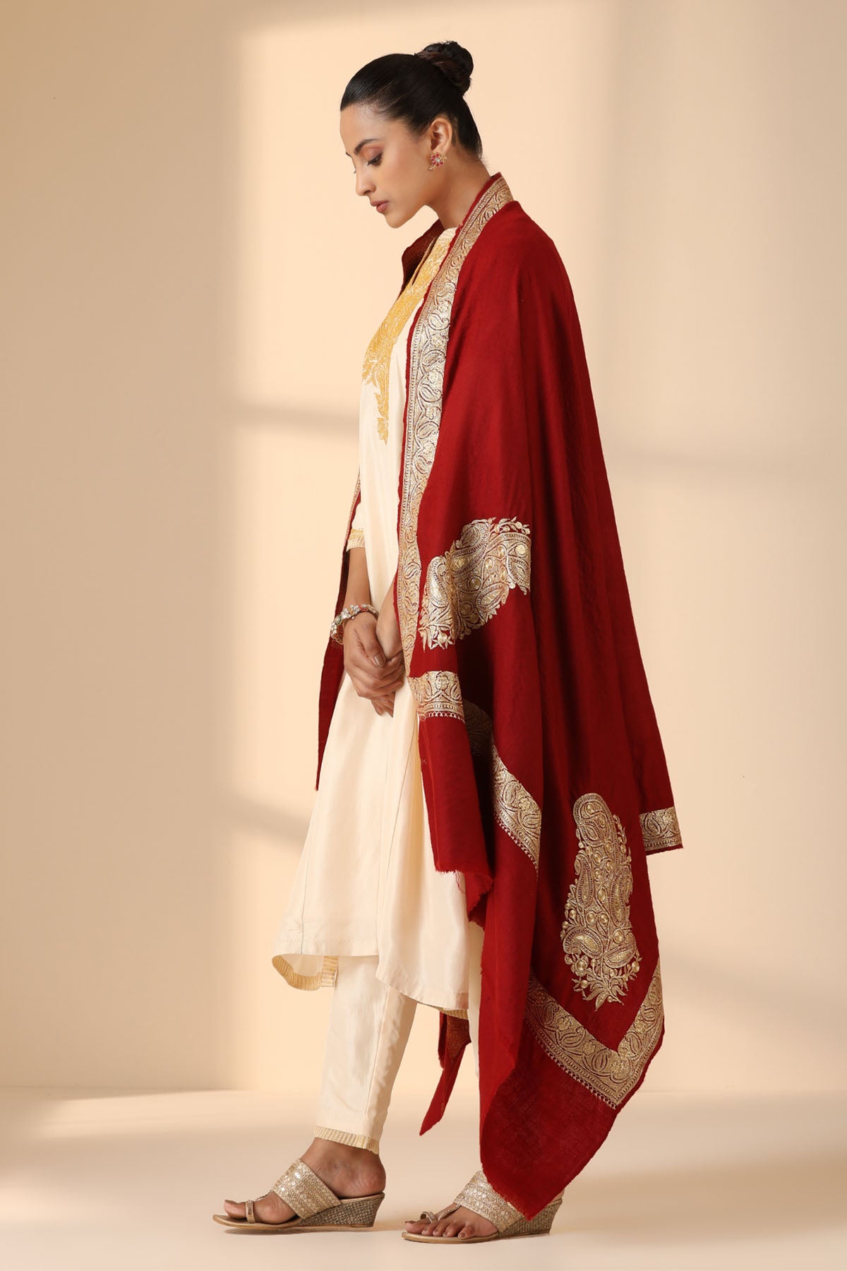 -  Naomi Pashmina Shawl