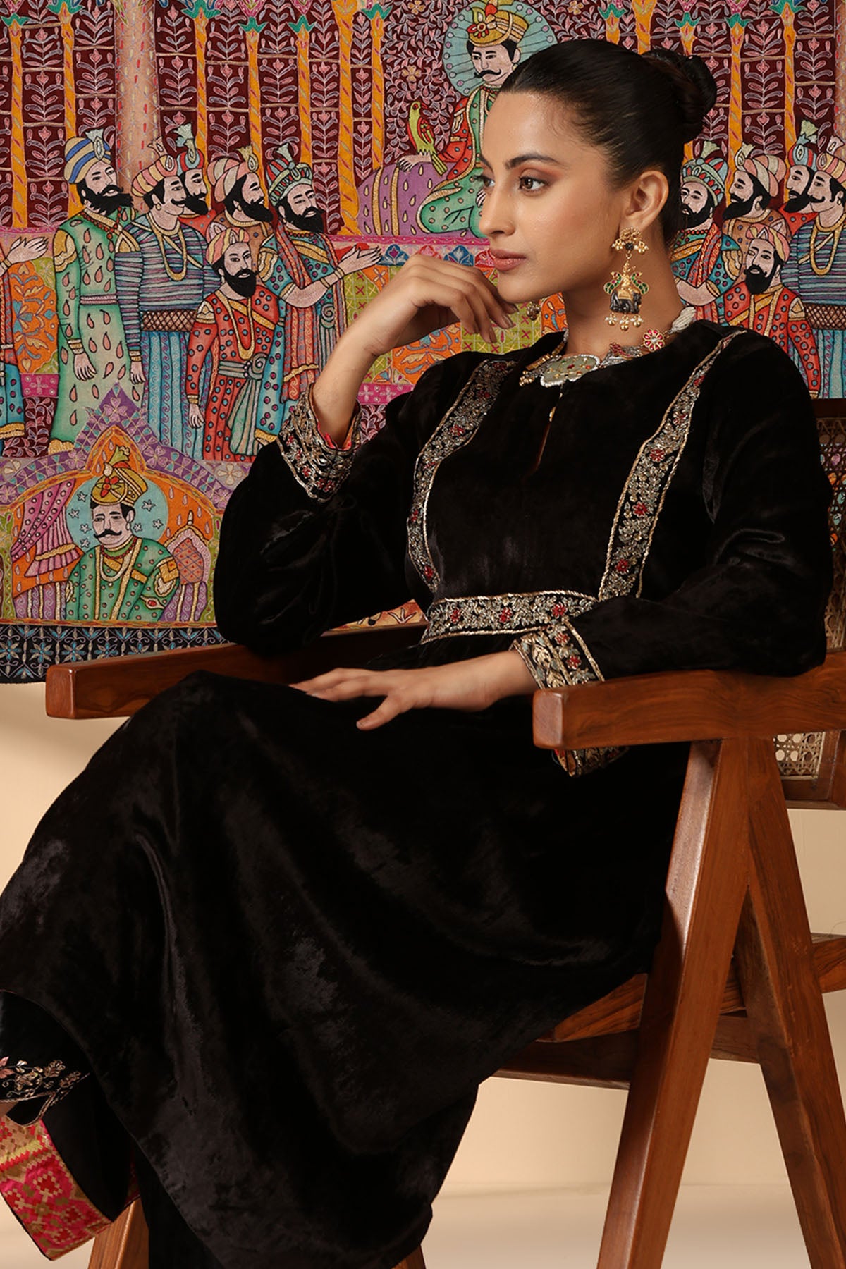 -  Ulwi Pashmina Shawl