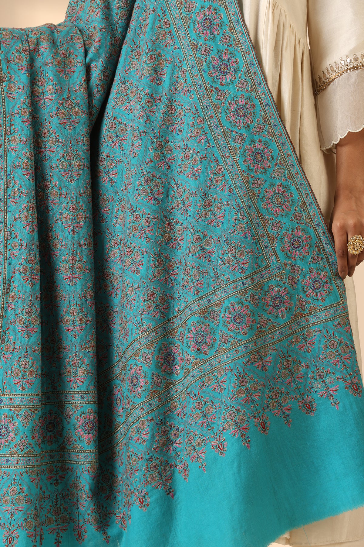 Aaravi Pashmina Shawl