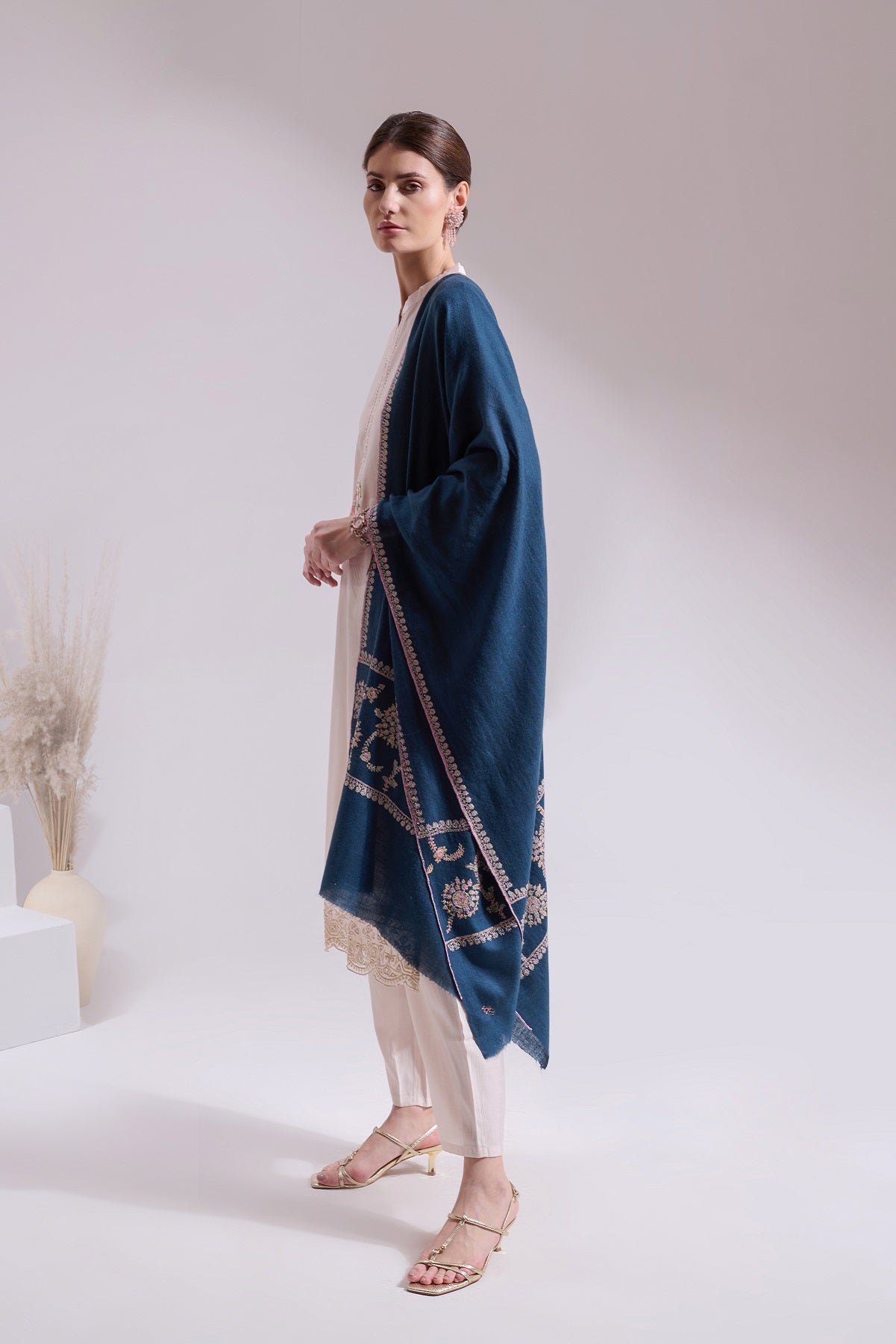 -  Idika Pashmina Stole