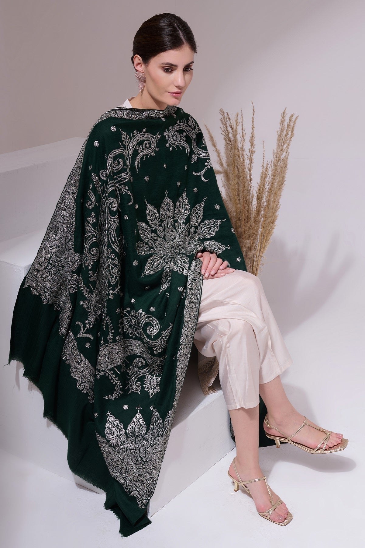 -  Jalahasini Pashmina Shawl