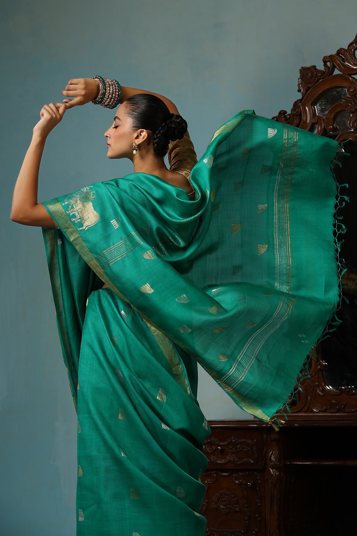 -  Poppy handmade sea green Kosa Silk saree with intricate bail gaadi design