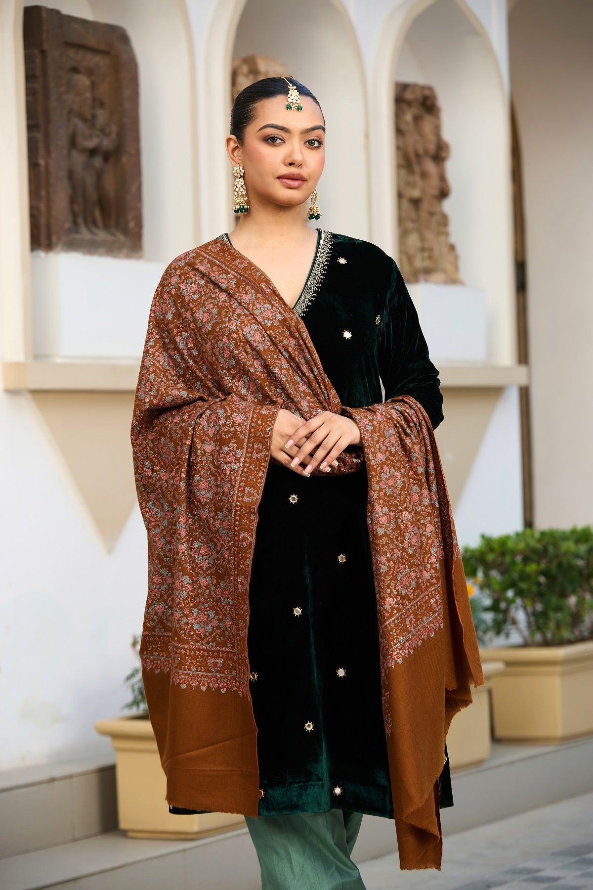 -  Luni Pashmina Shawl