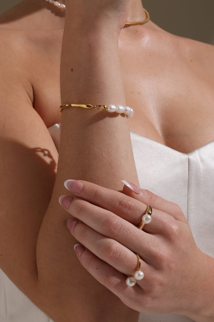 Gold Whisper Ring