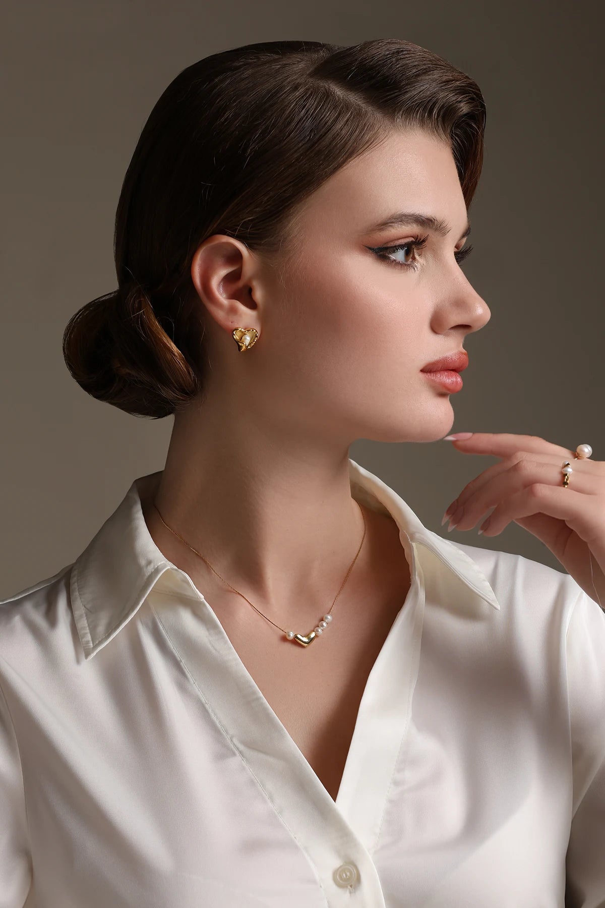 Heartfealt Pearls Earrings