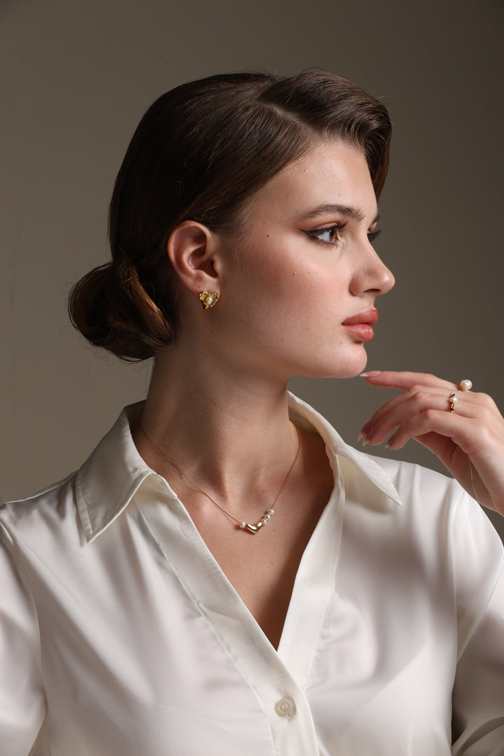 Heartfealt Pearls Earrings
