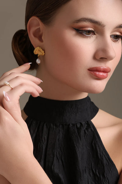 Nature’S Touch Earrings