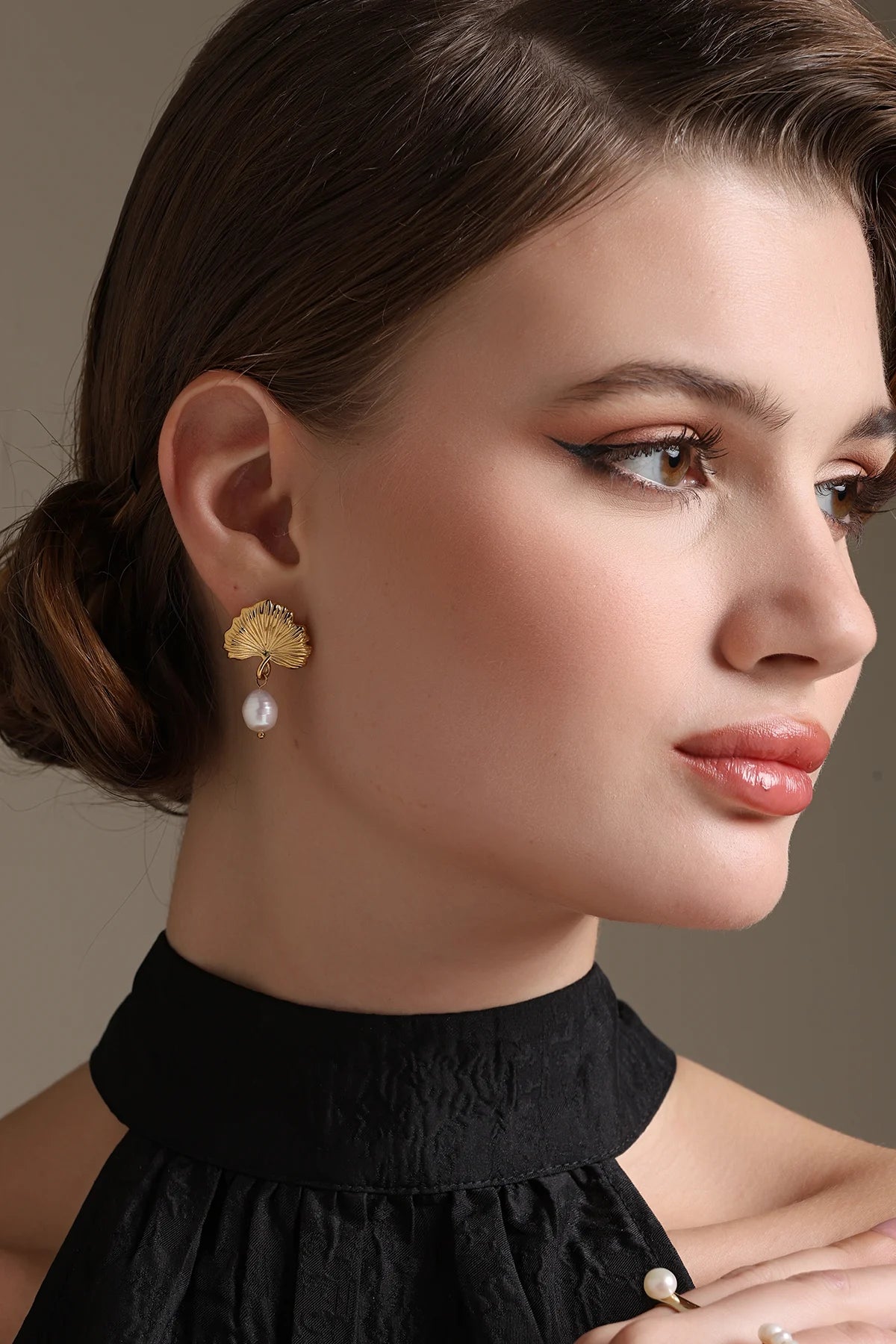 Nature’S Touch Earrings