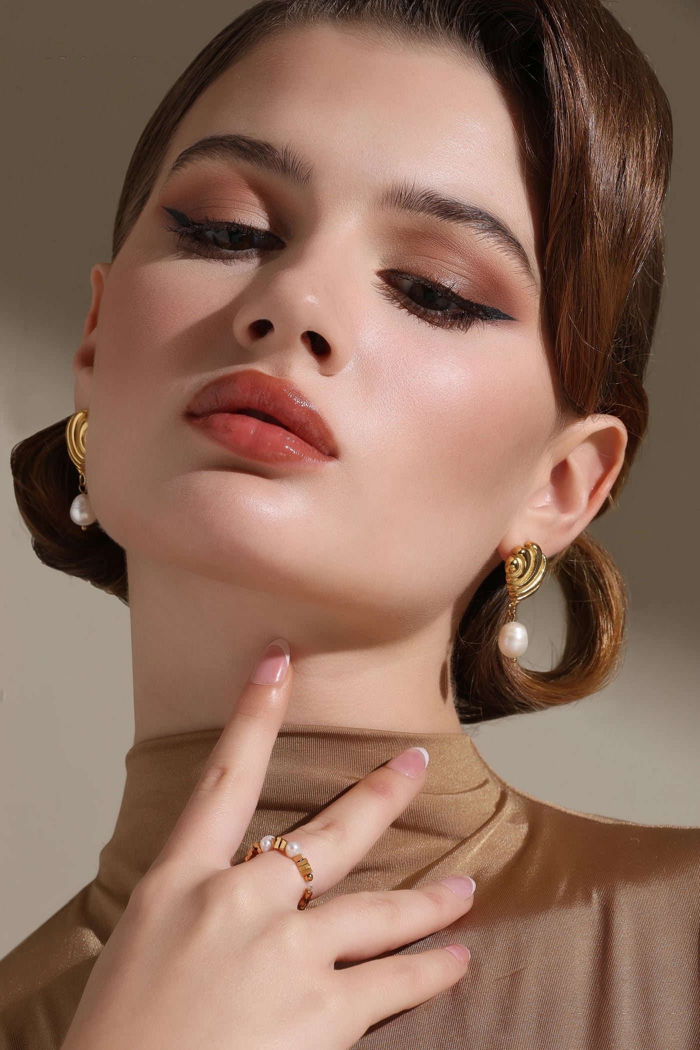 Elastic Elegance Ring