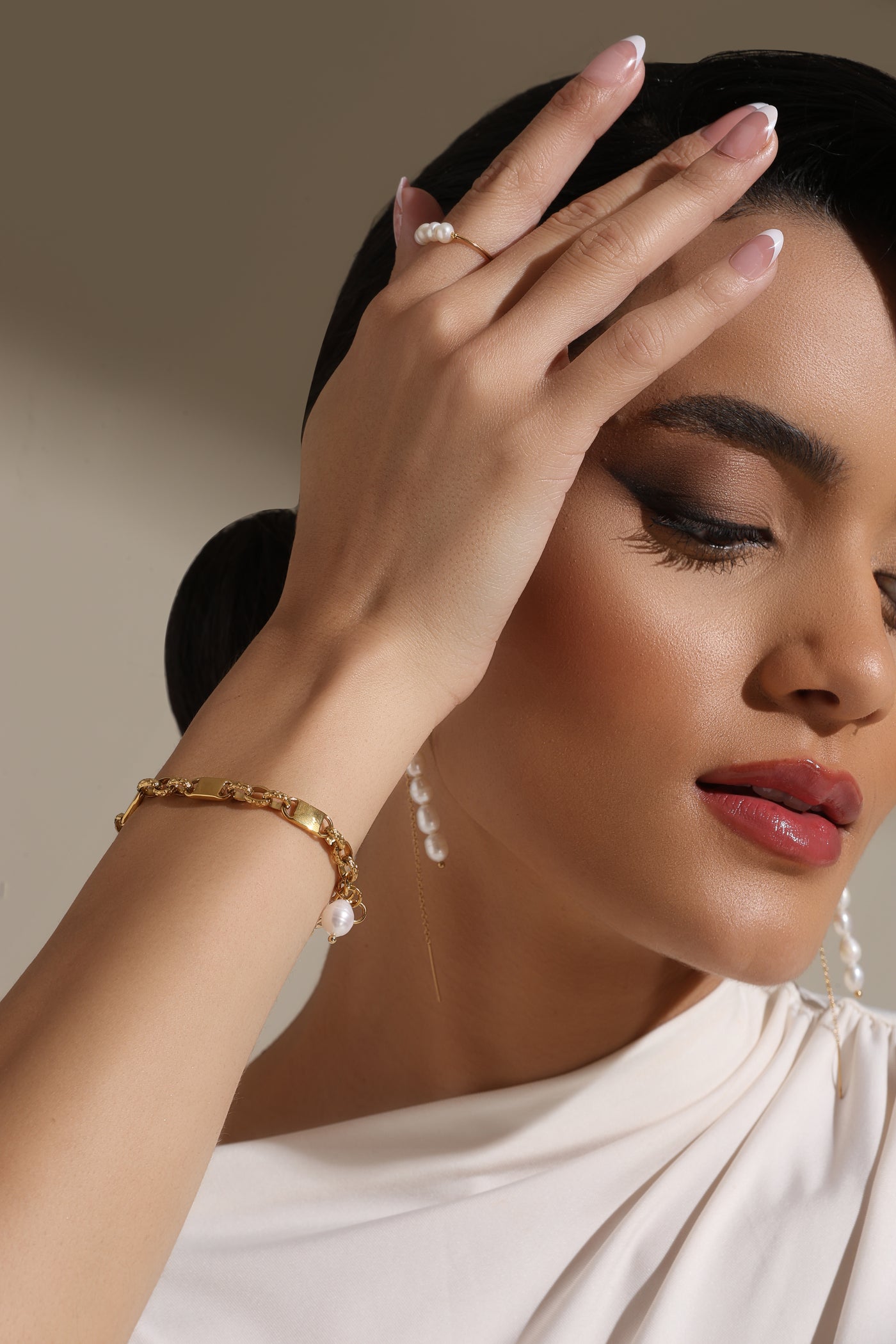 -  Minimalist Radiance Bracelet