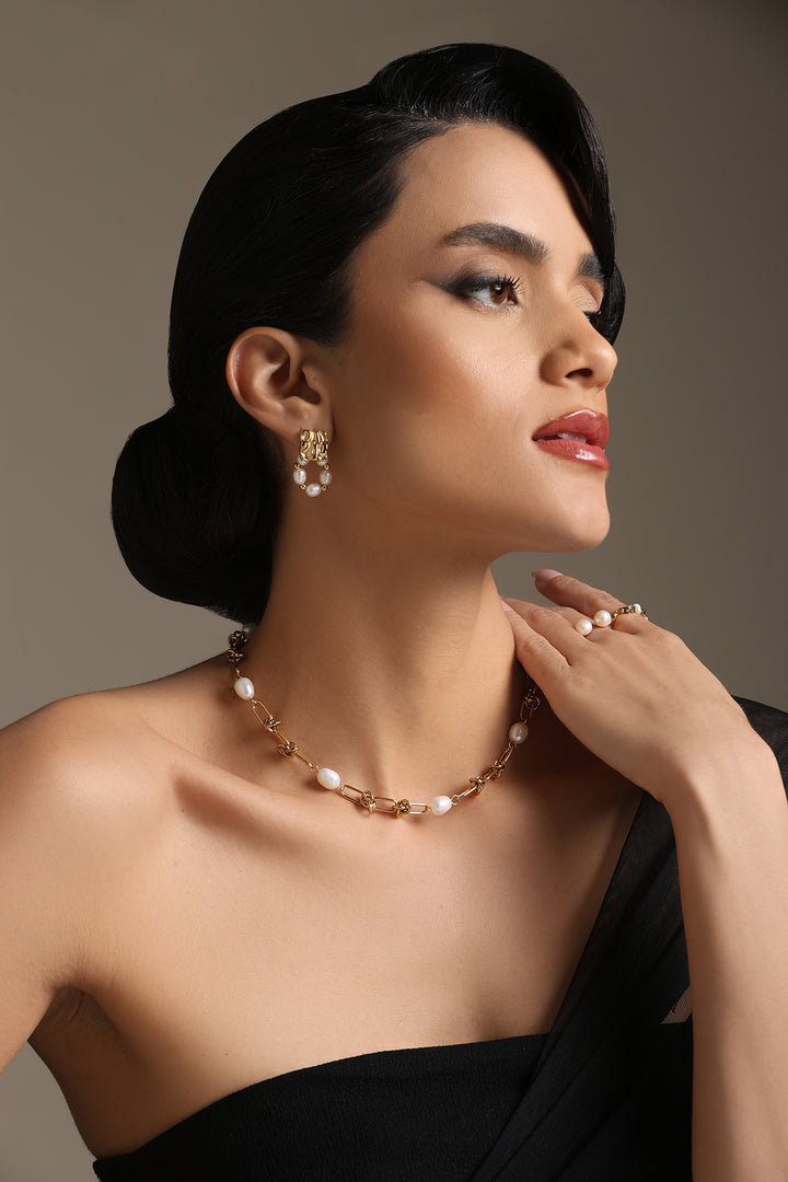 Versatile Pearl Pendant