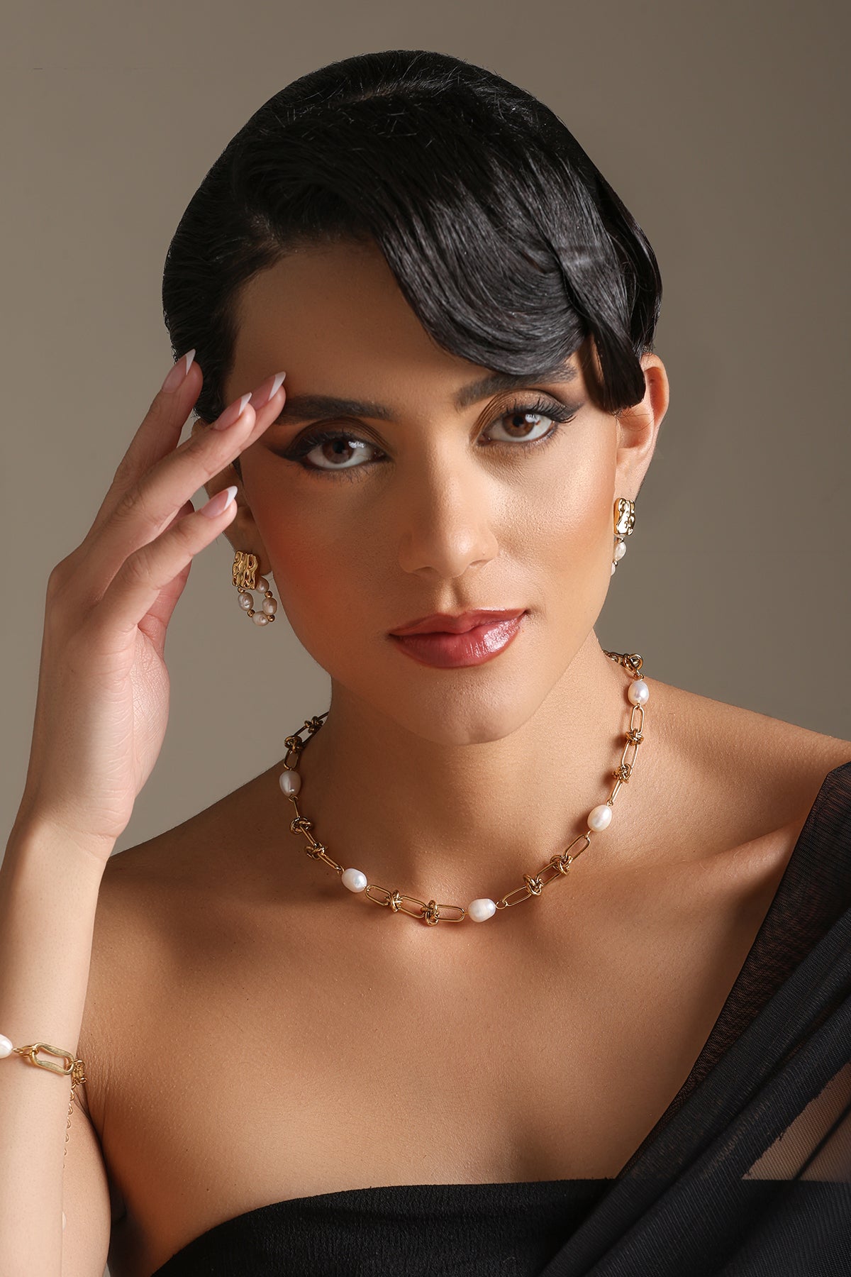 -  Versatile Pearl Pendant