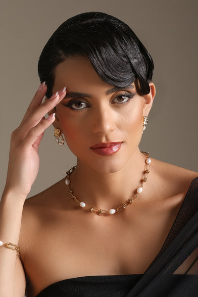 -  Versatile Pearl Pendant