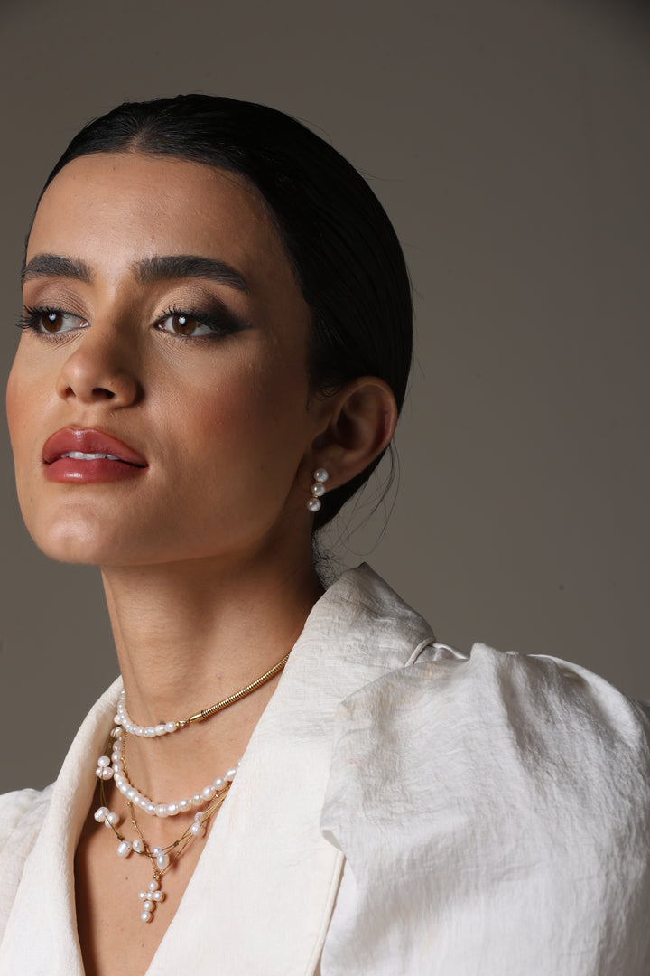 Chic Studs Earrings