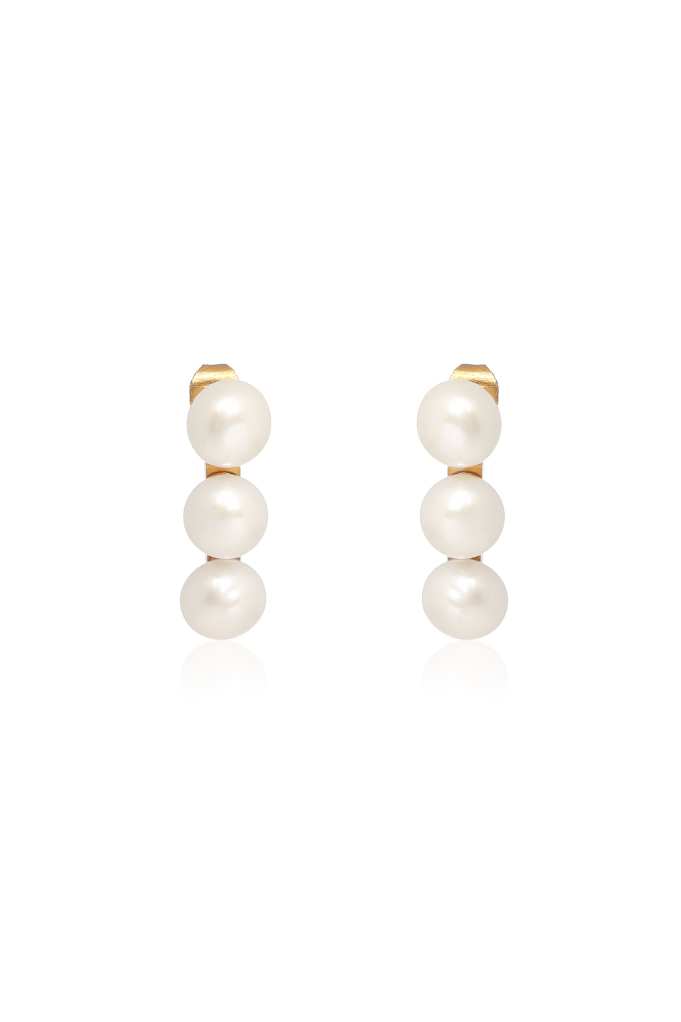 -  Chic Studs Earrings