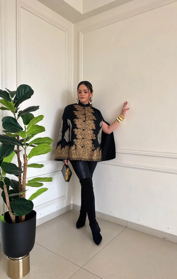 Heena Somani in our Ira Fine Wool Silk With Zari Embroidered Cape