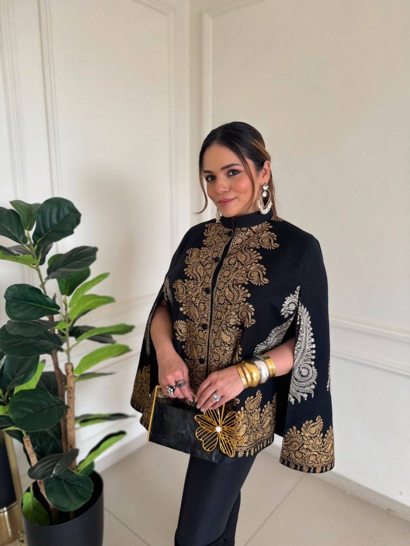 -  Heena Somani in our Ira Fine Wool Silk With Zari Embroidered Cape