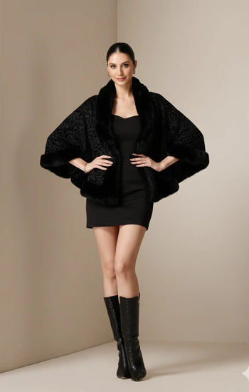 Noir Élite Embossed Fur Cape