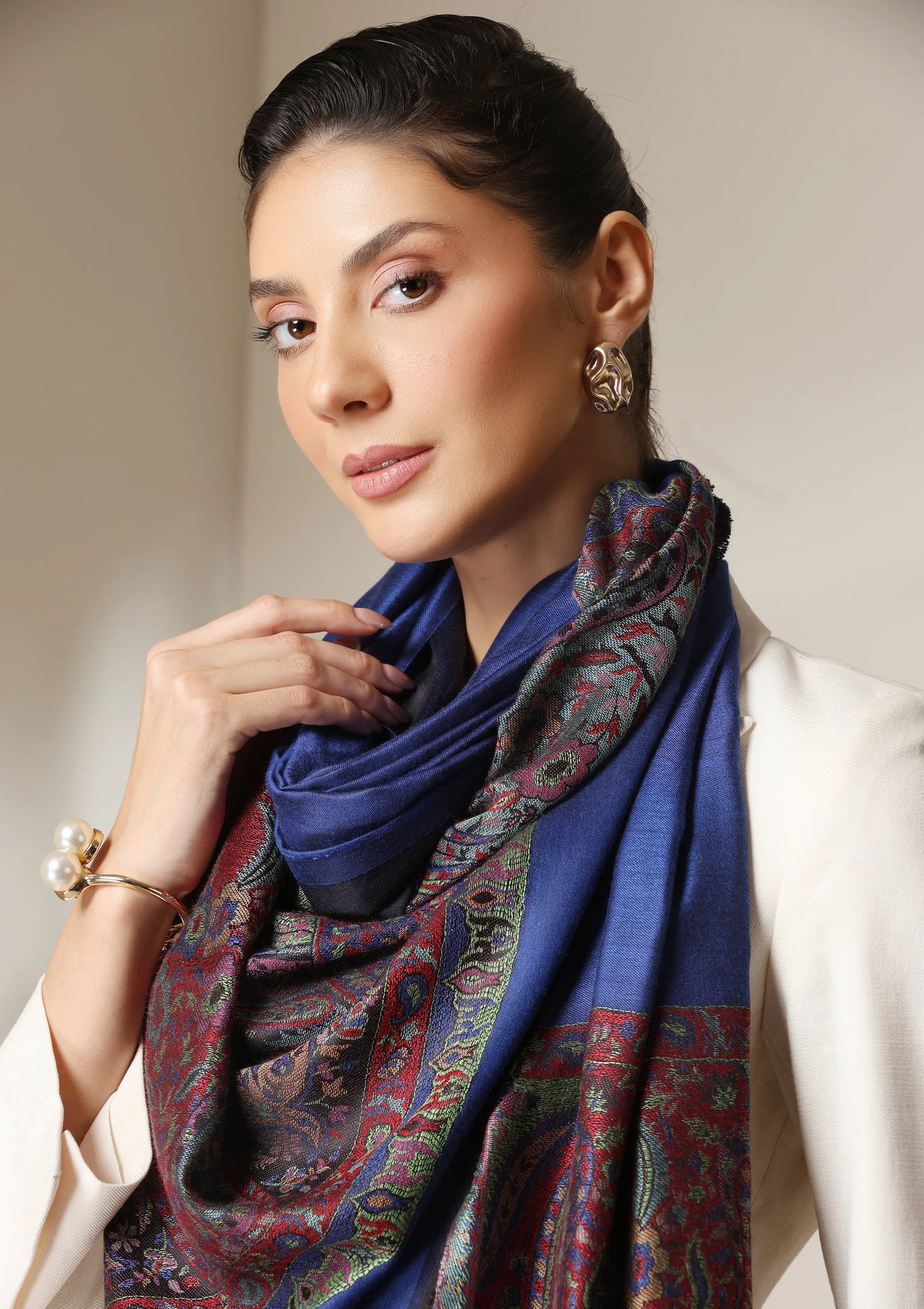 Dusala Midnight Majesty Fine Wool Stole