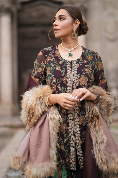 -  MISU Wear Sanji and fur stole in Khushi