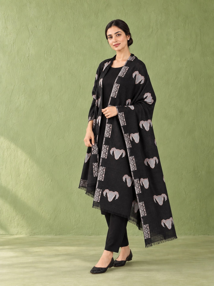 Midnight Motif Black Stole