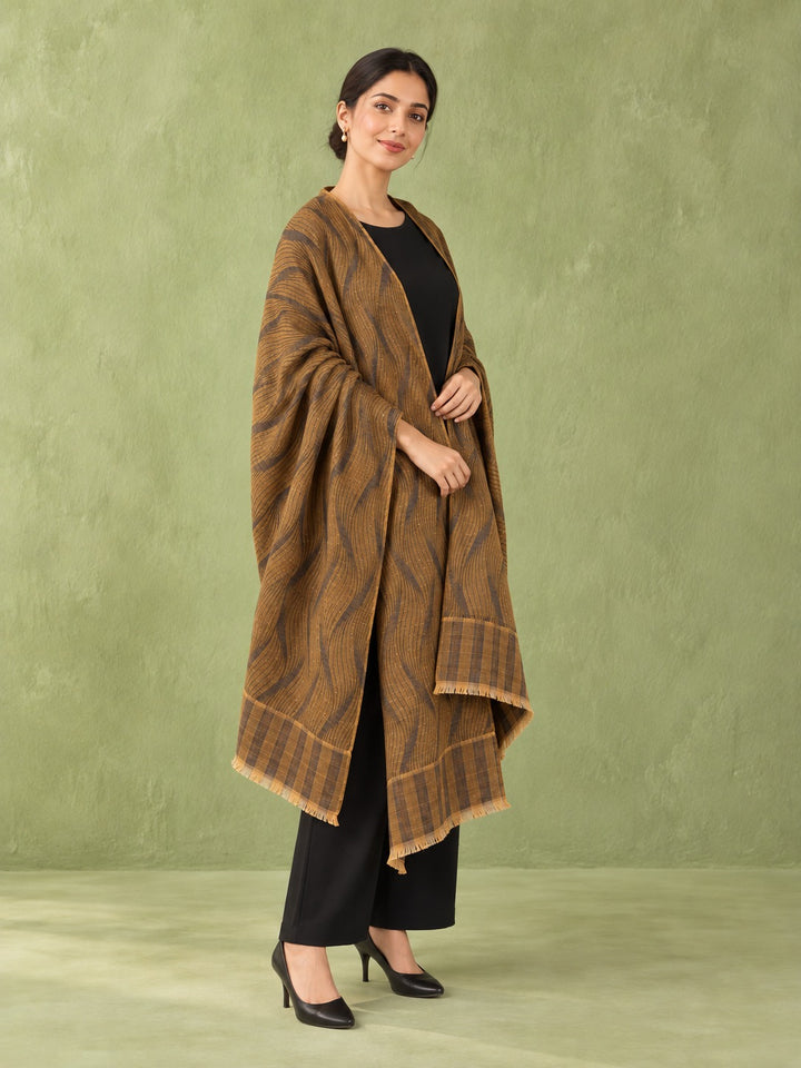 Amber Flow Patterned Stole