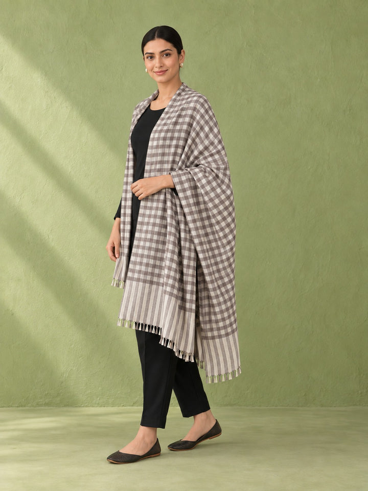 Linen Lane Grey Check Stole