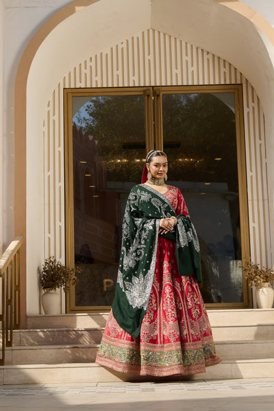 -  Jalahasini Pashmina Shawl