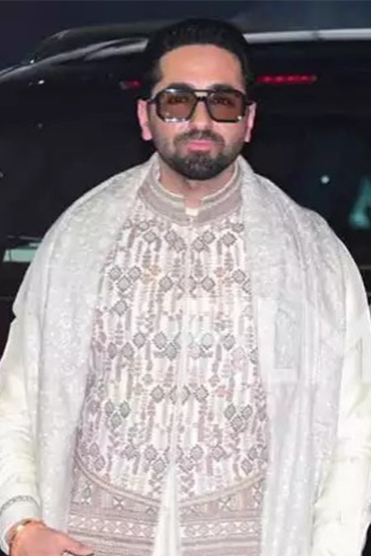 -  AYUSHMAAN KHURANA in Handmade Pashmina Shawl