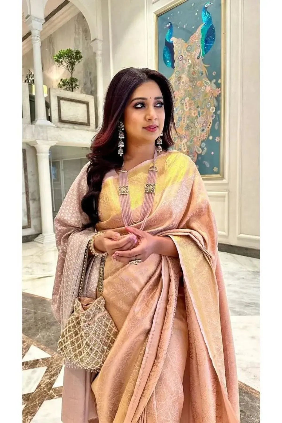 Shreya Ghoshal in Dusala