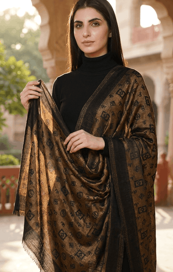 Black & Gold Pashmina Zari blent stole Gift Box with Freshwater Jewellery – Luxury Wedding & Festive Hamper