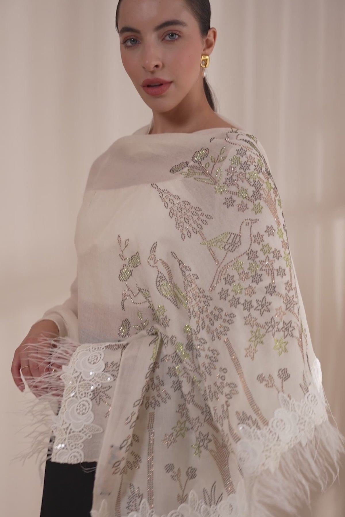 Isla Floral Stone work with rose lace with feather on border Stole
