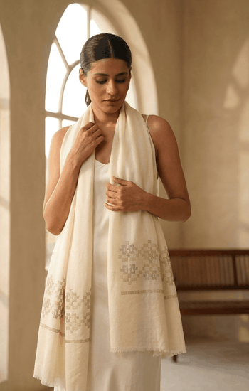 White & Gold Swarovski Pashmina  – Luxury Diwali, Wedding & Festive Gift Box Hamper
