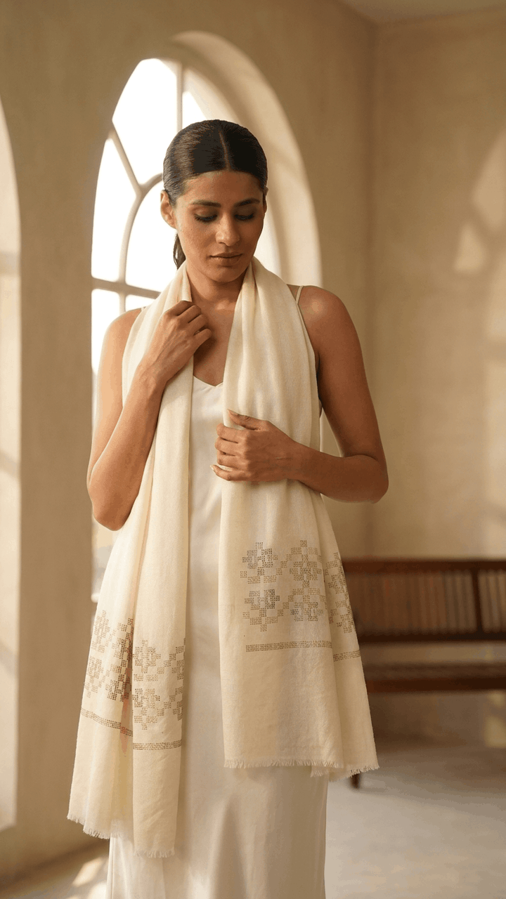 White &amp; Gold Swarovski Pashmina  – Luxury Diwali, Wedding &amp; Festive Gift Box Hamper