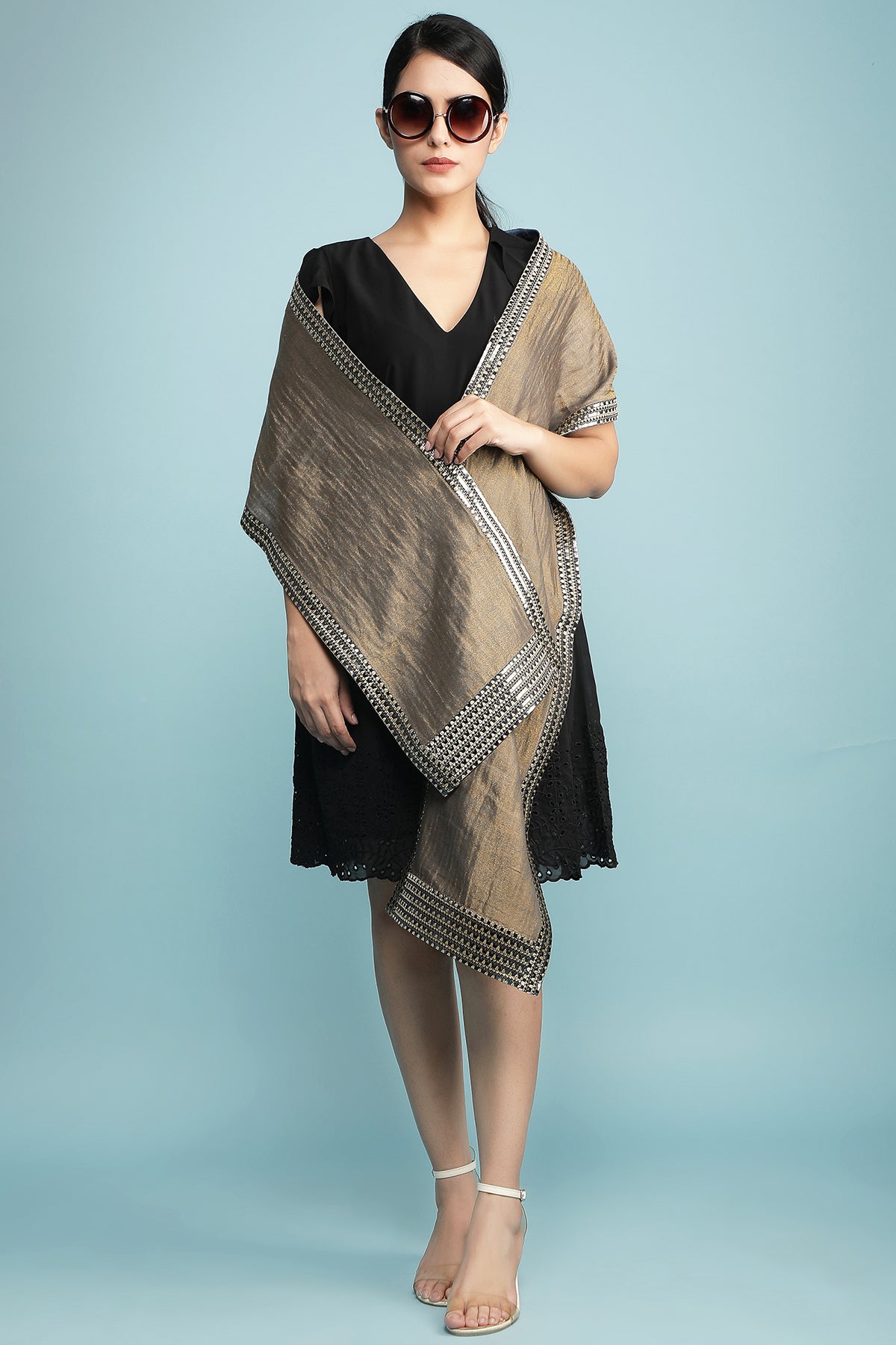 -  Muffler Handwoven Zari Pashmina by Amit Agarwal