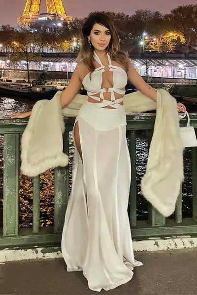 -  Niki Mehra in Pashmina Fur Border Stole