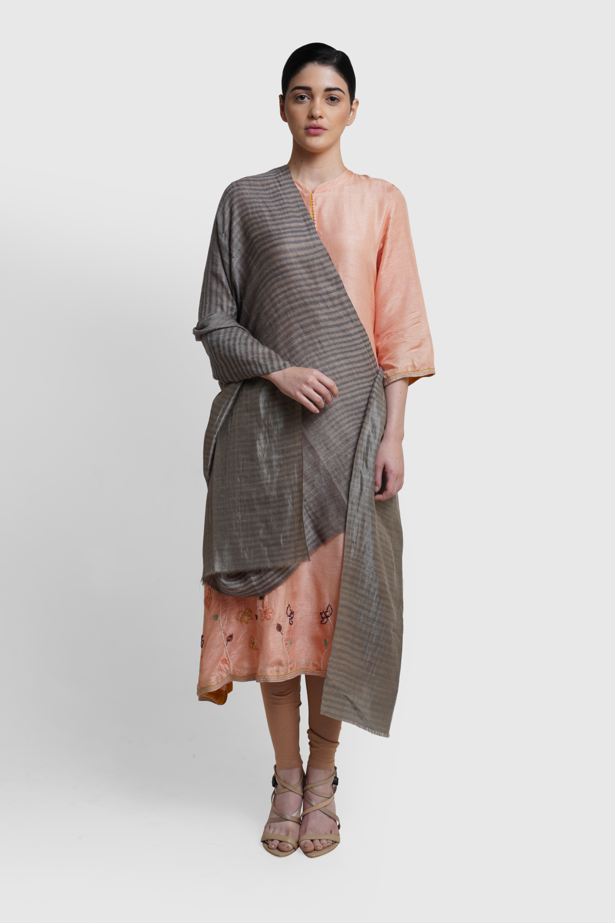 -  High Altitude Handwoven Pashmina Zari Reversible