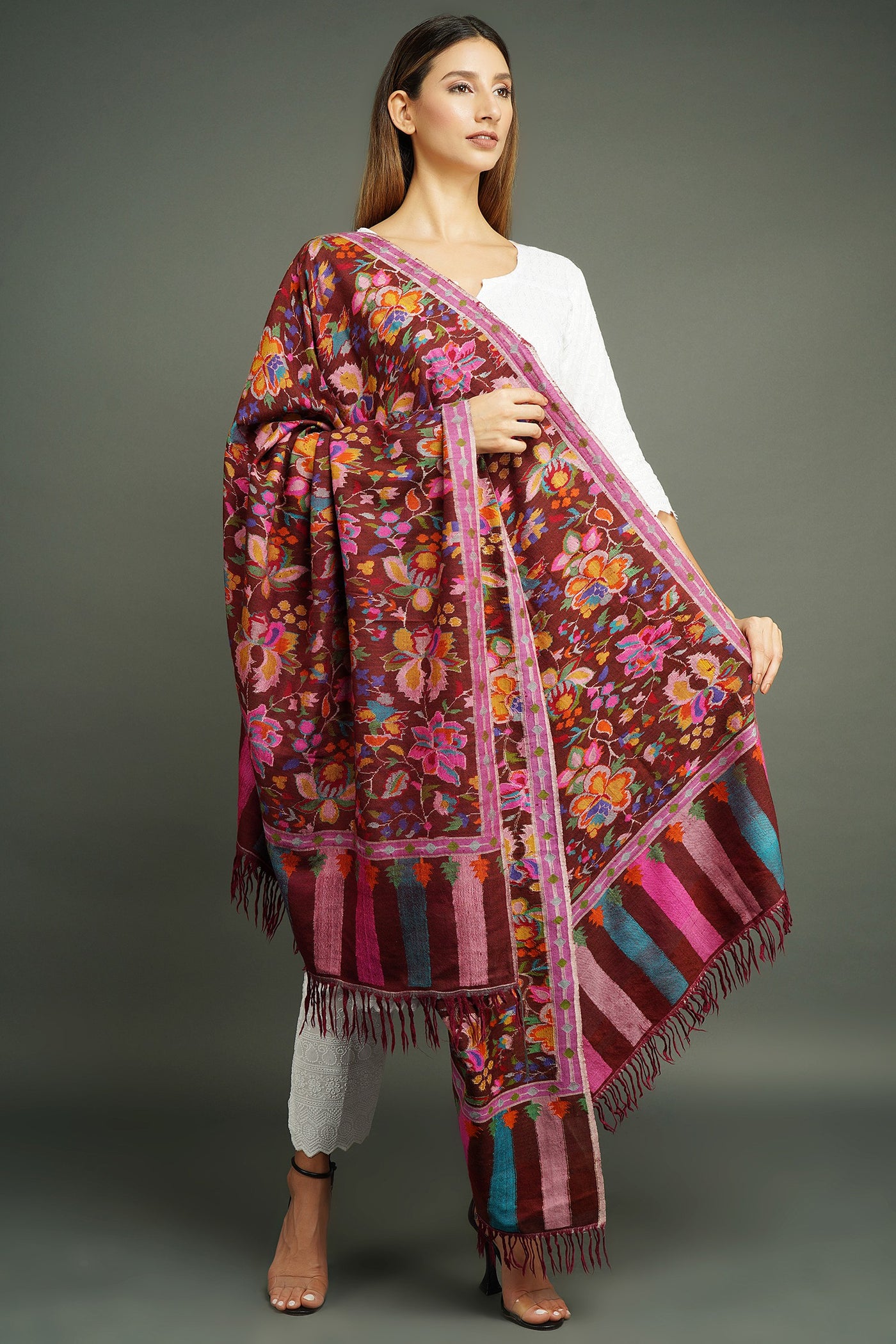Handwoven Pashmina In Kani Weave