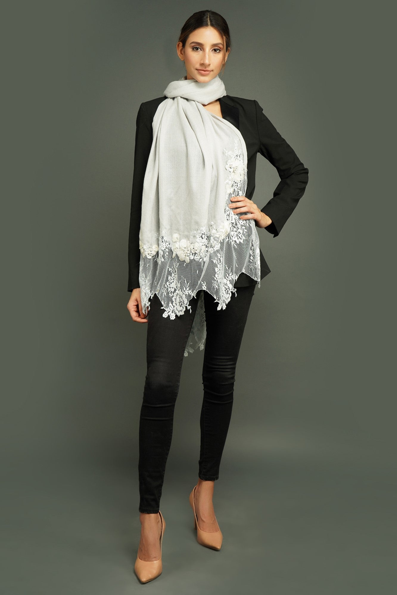 -  Cashmere 3D Wool Stole